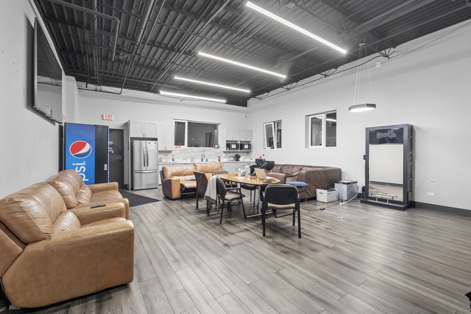 1529 N 31st Avenue, Melrose Park, IL 60160