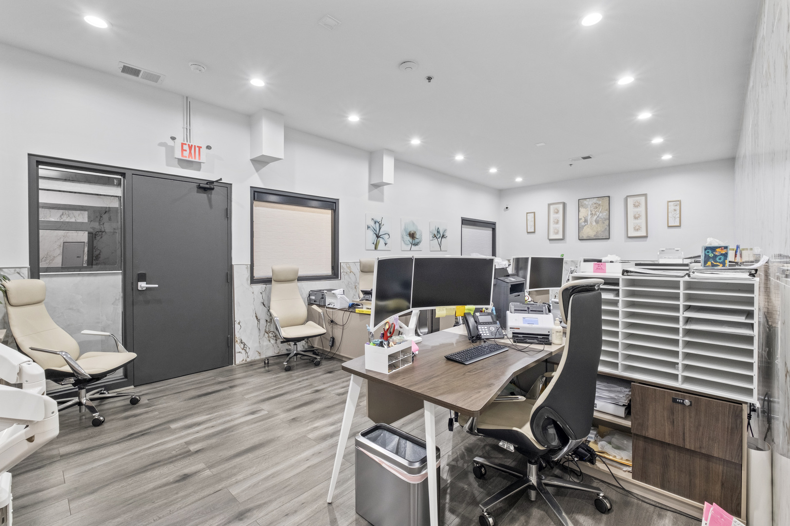 1529 N 31st Avenue, Melrose Park, IL 60160