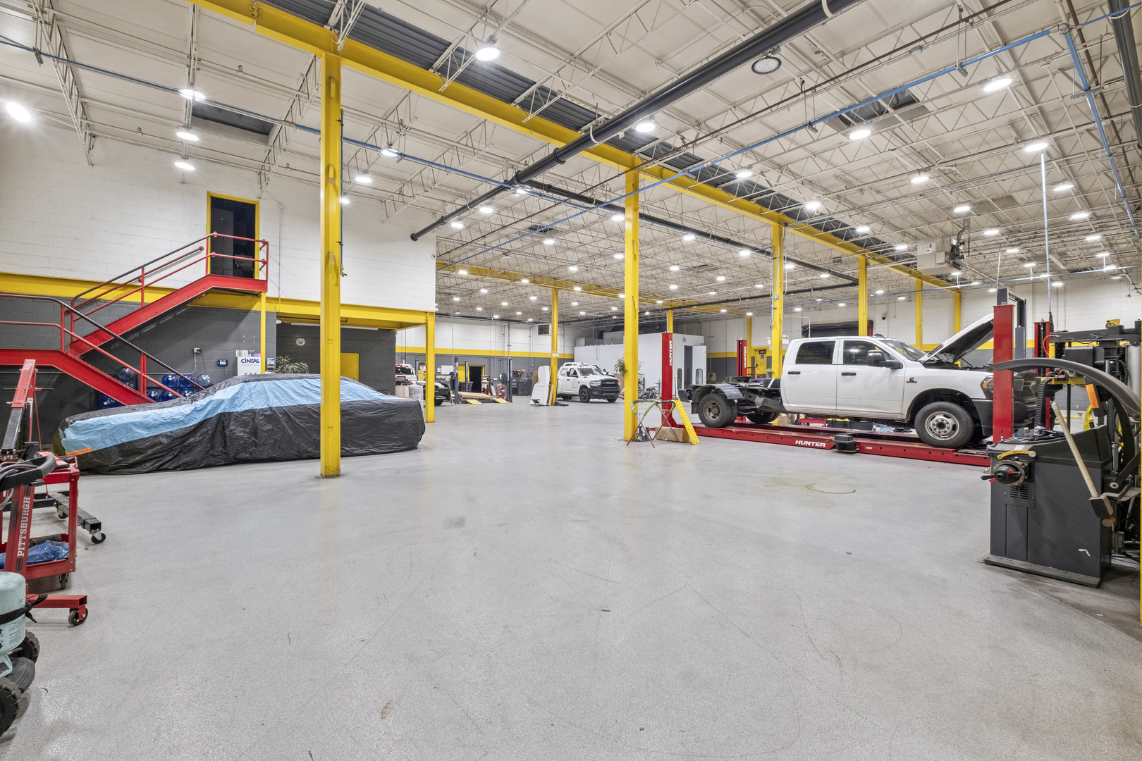 1529 N 31st Avenue, Melrose Park, IL 60160