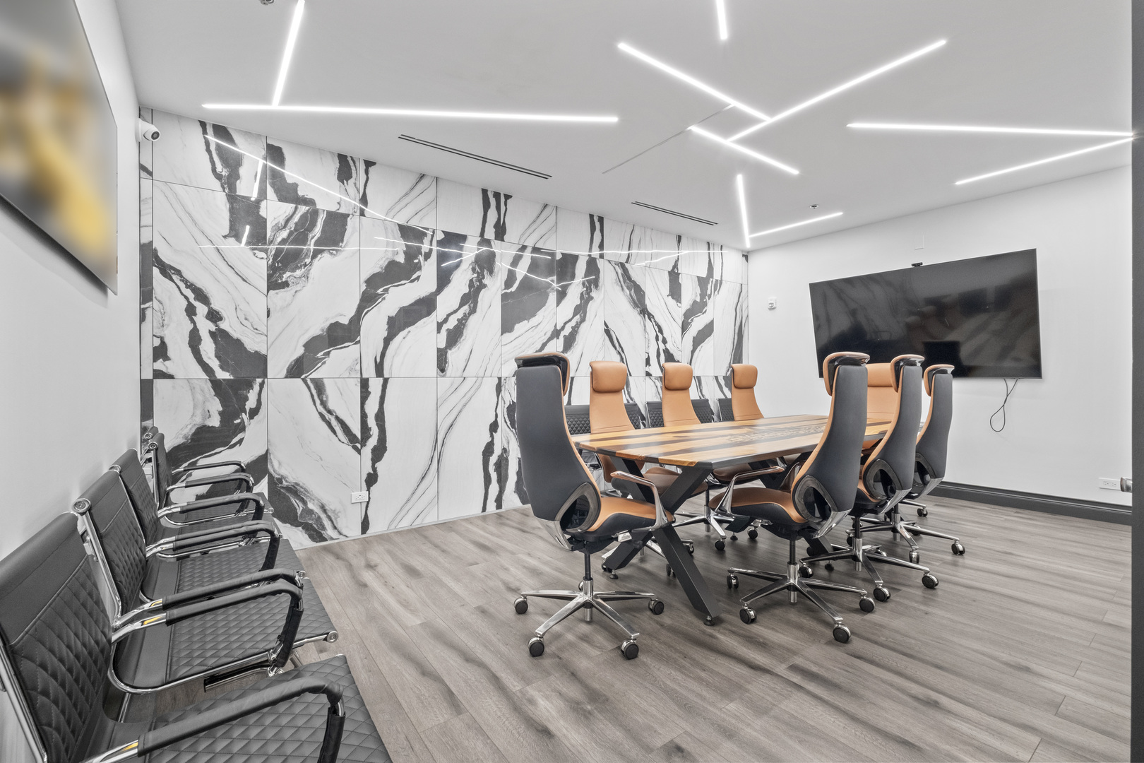 1529 N 31st Avenue, Melrose Park, IL 60160