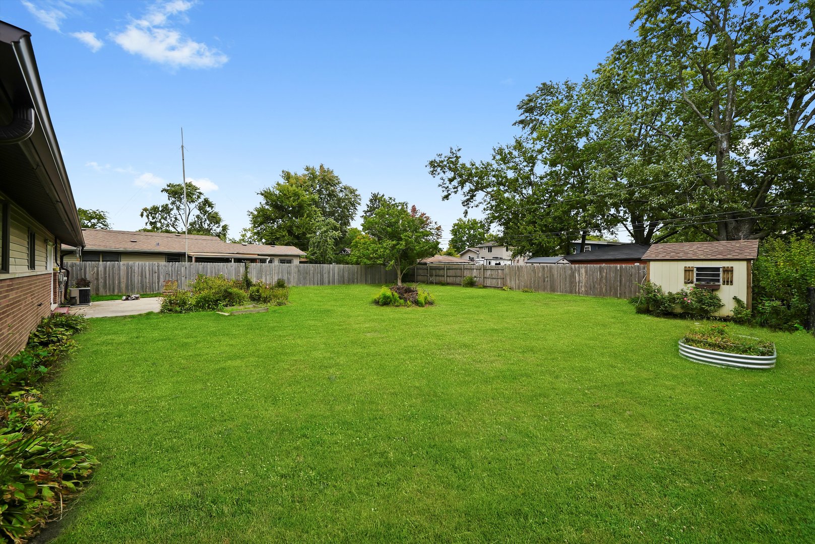 15027 Park Avenue, Oak Forest, IL 60452