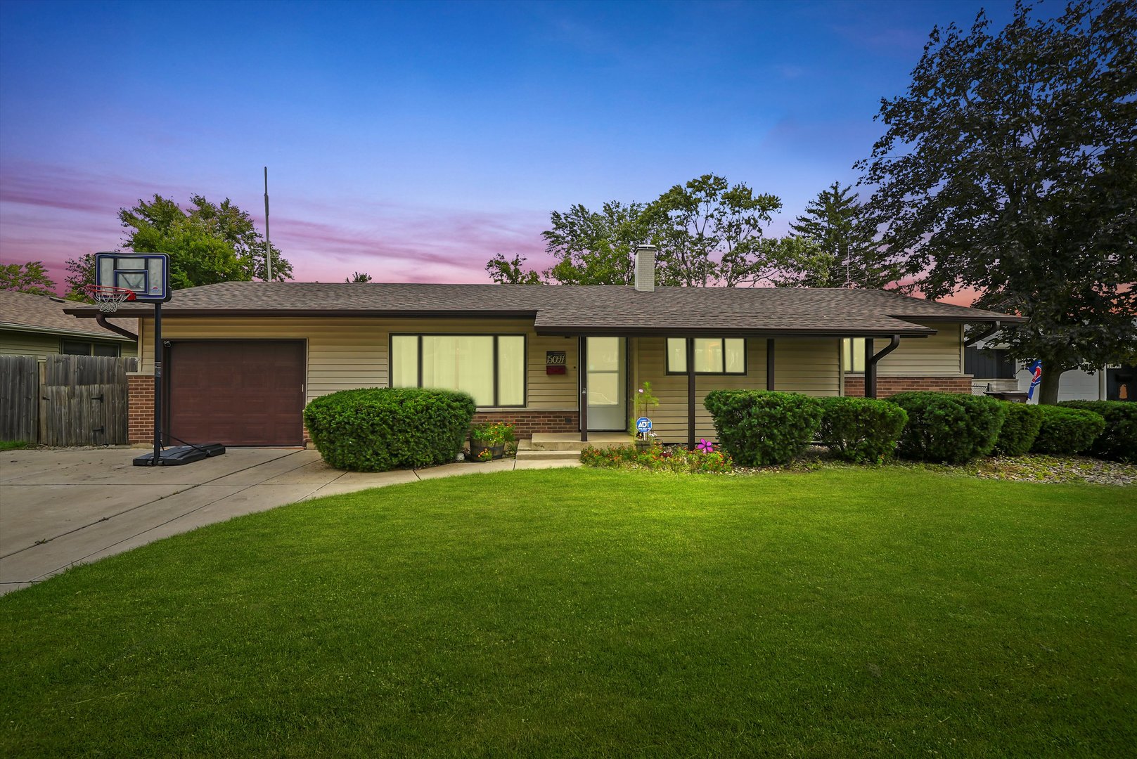 15027 Park Avenue, Oak Forest, IL 60452