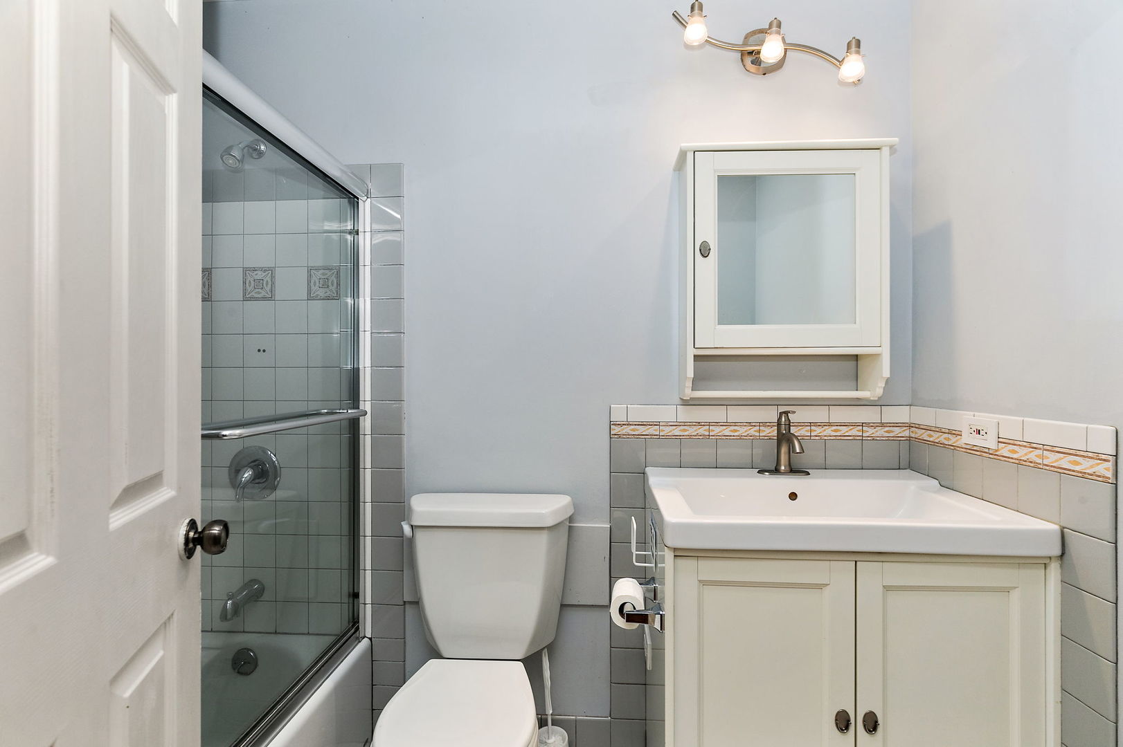 1088 Pear Tree Lane, Wheeling, IL 60090