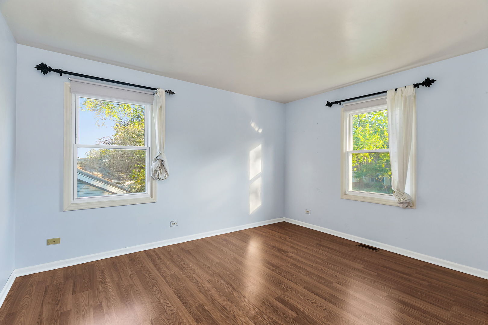 1088 Pear Tree Lane, Wheeling, IL 60090