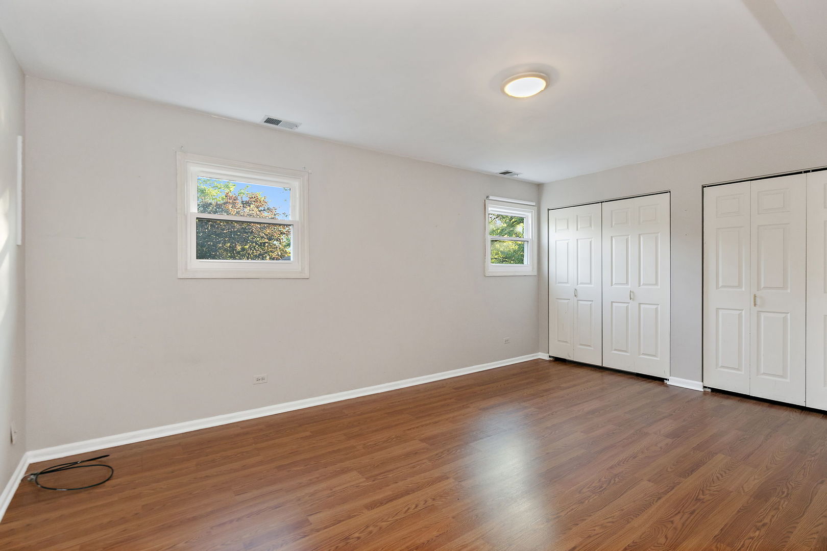 1088 Pear Tree Lane, Wheeling, IL 60090