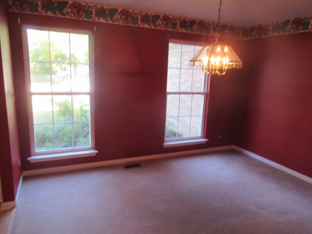 600 Brookstone Road, Grayslake, IL 60030