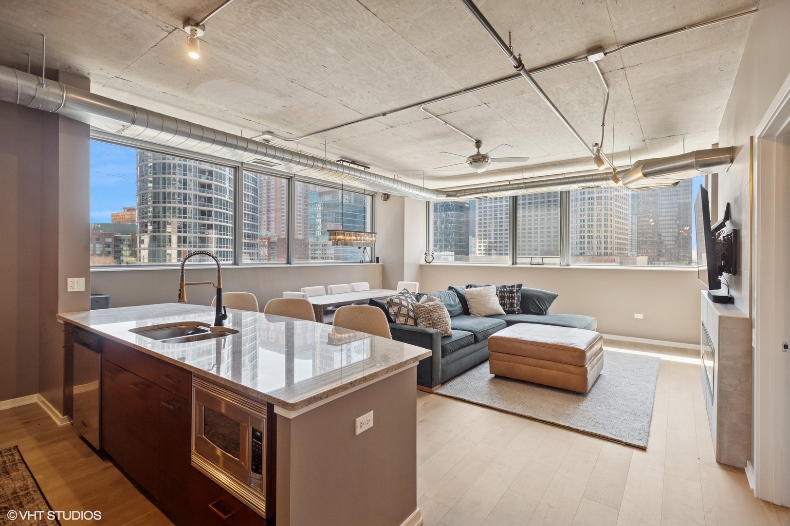 240 E Illinois Street #607, Chicago, IL 60611