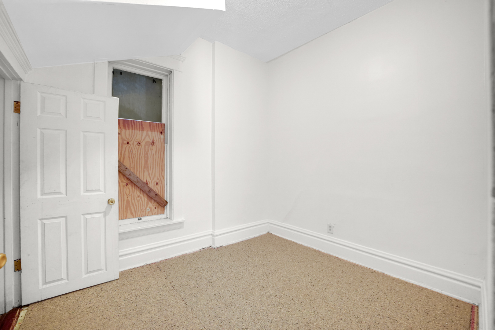 6045 S Peoria Street, Chicago, IL 60621
