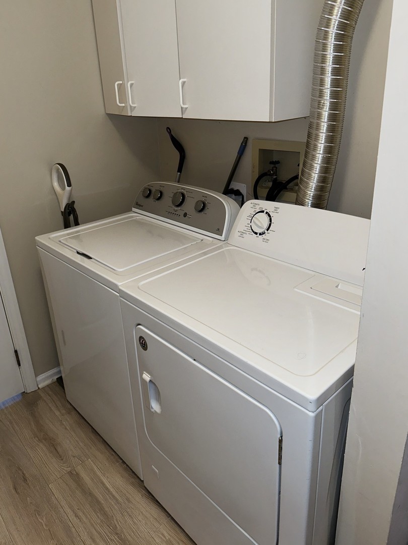 393 BENTLEY Place, Buffalo Grove, IL 60089