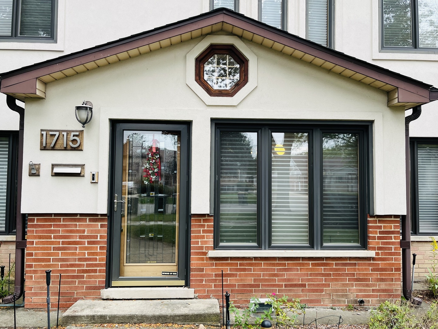 1715 S Greenwood Avenue, Park Ridge, IL 60068