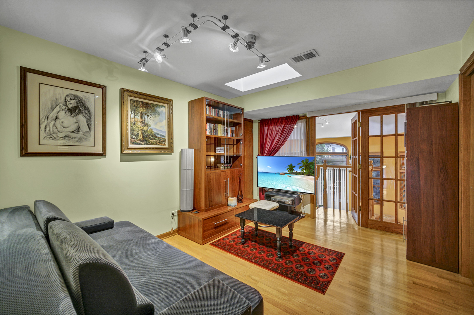 1715 S Greenwood Avenue, Park Ridge, IL 60068