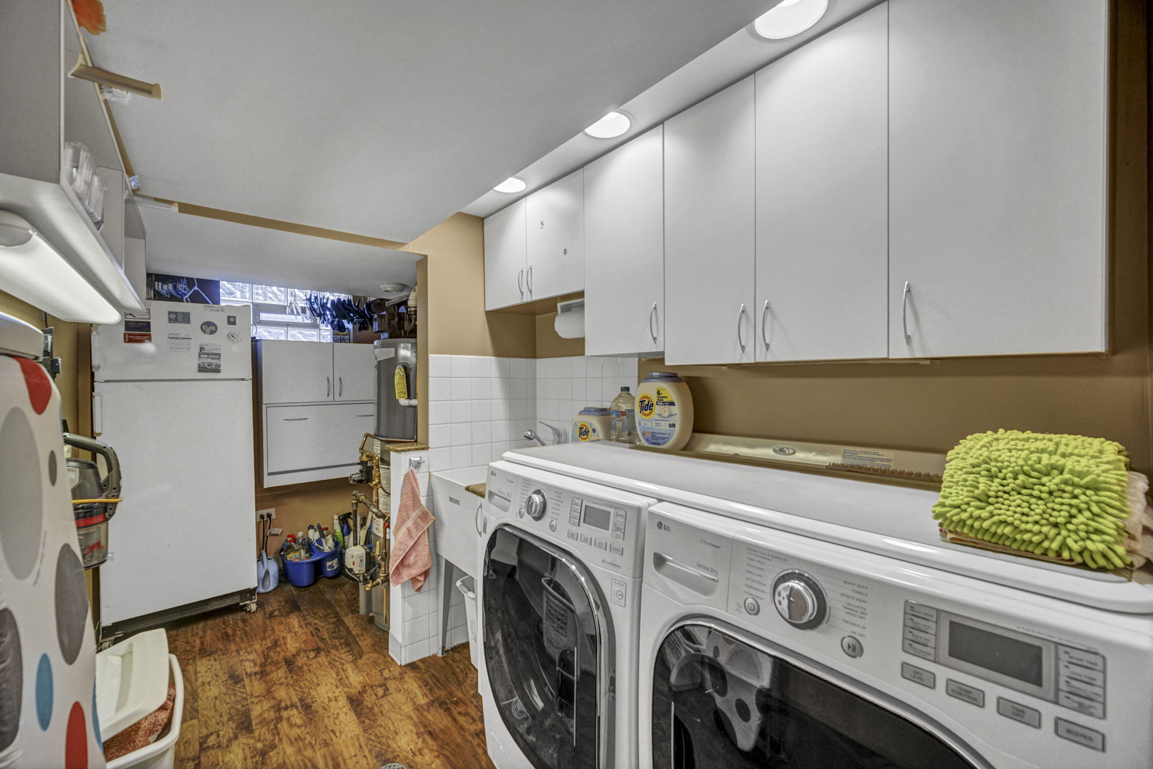 1715 S Greenwood Avenue, Park Ridge, IL 60068