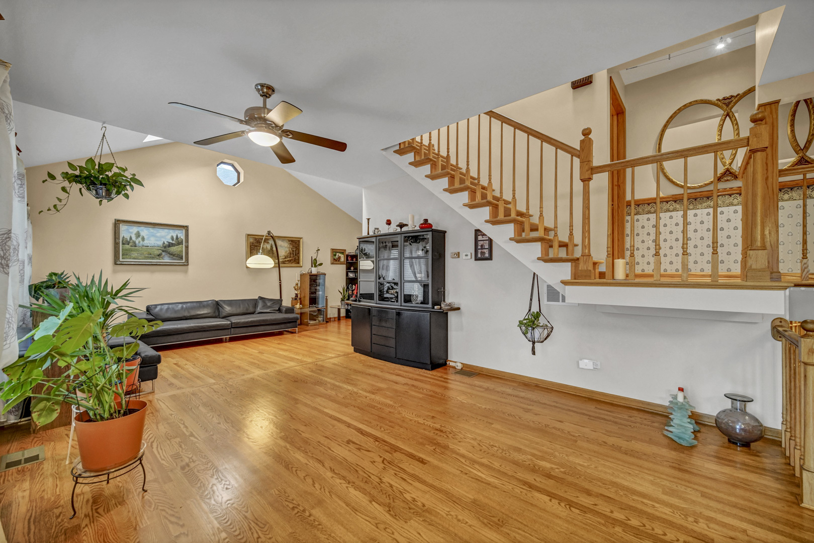 1715 S Greenwood Avenue, Park Ridge, IL 60068