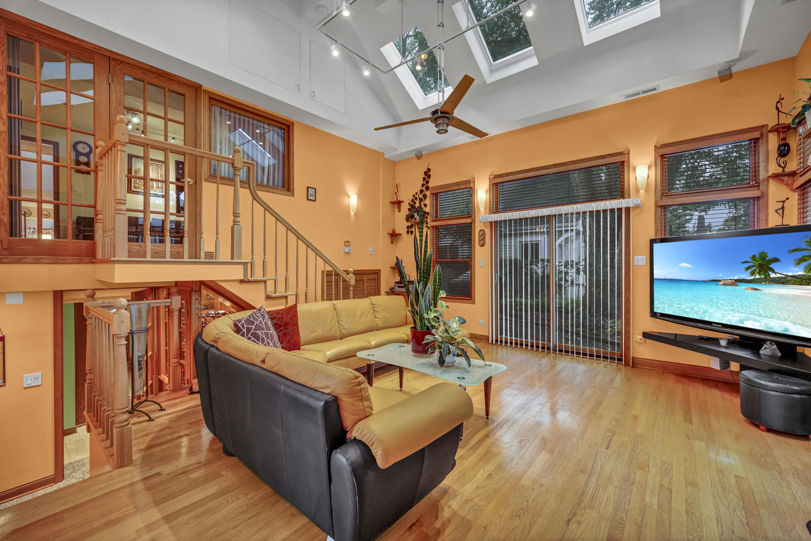 1715 S Greenwood Avenue, Park Ridge, IL 60068