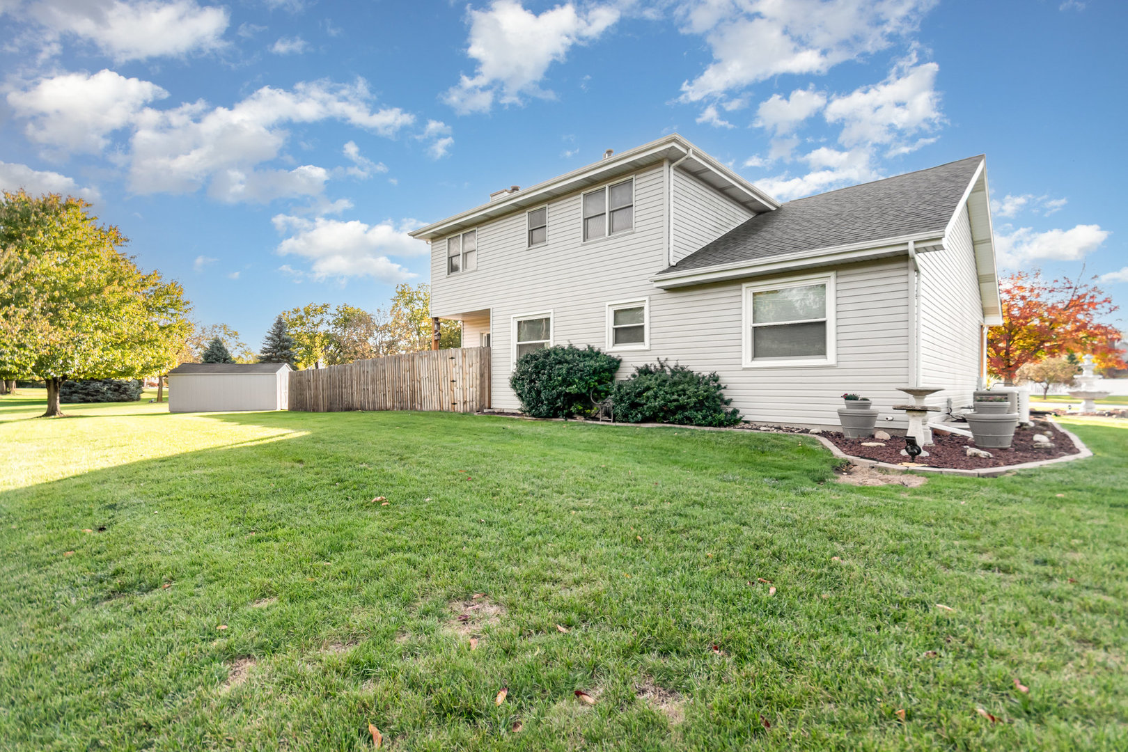 24639 S Howard Court, Channahon, IL 60410