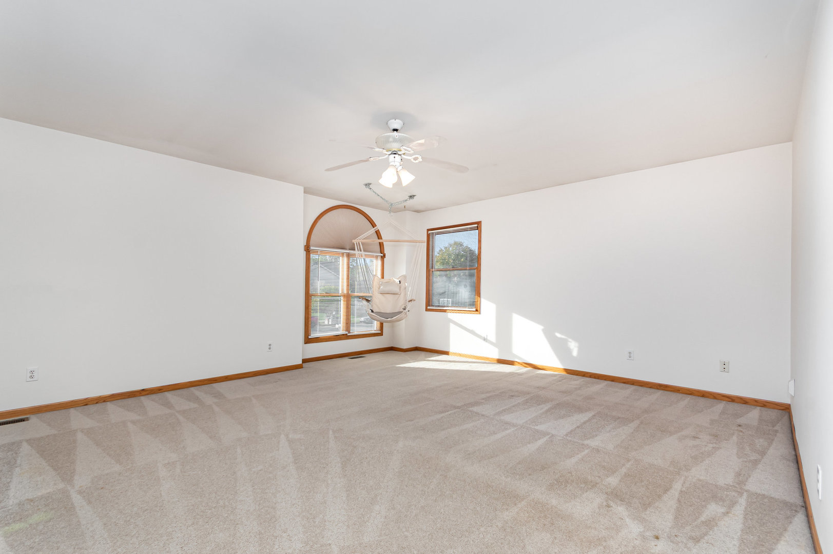 24639 S Howard Court, Channahon, IL 60410
