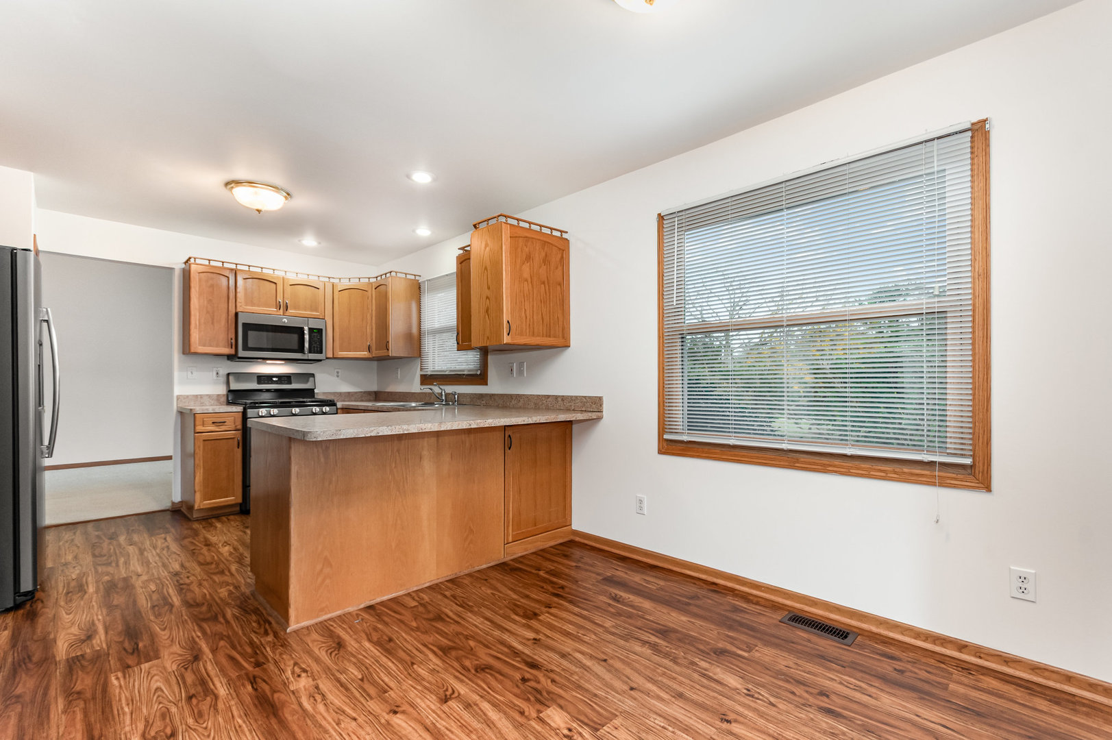 24639 S Howard Court, Channahon, IL 60410
