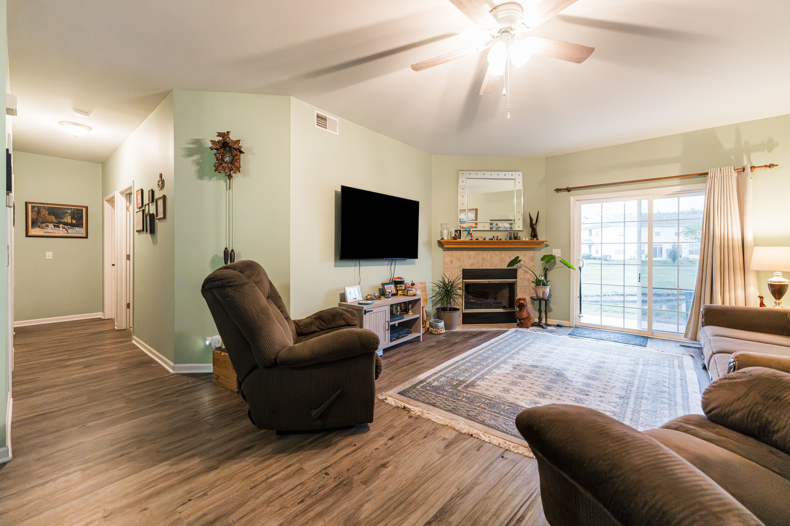 1435 Cambria Drive, DeKalb, IL 60115