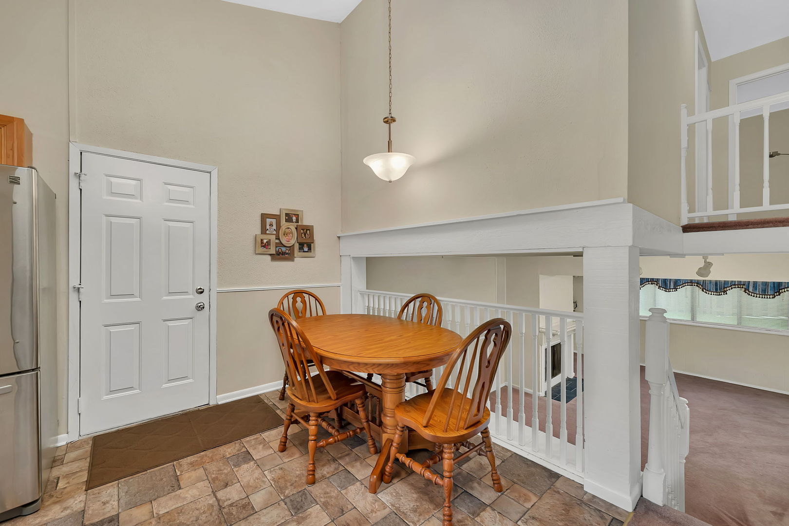 203 W Birchwood Drive #5, Romeoville, IL 60446