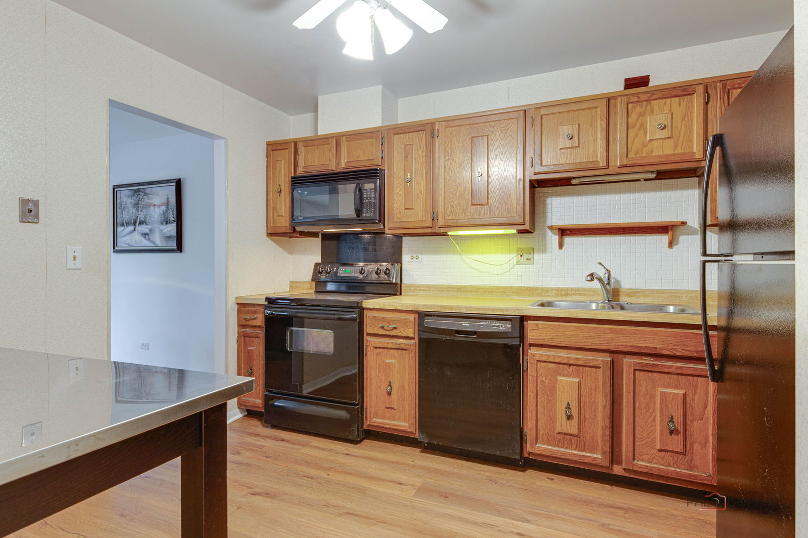 886 Swan Lane, Deerfield, IL 60015