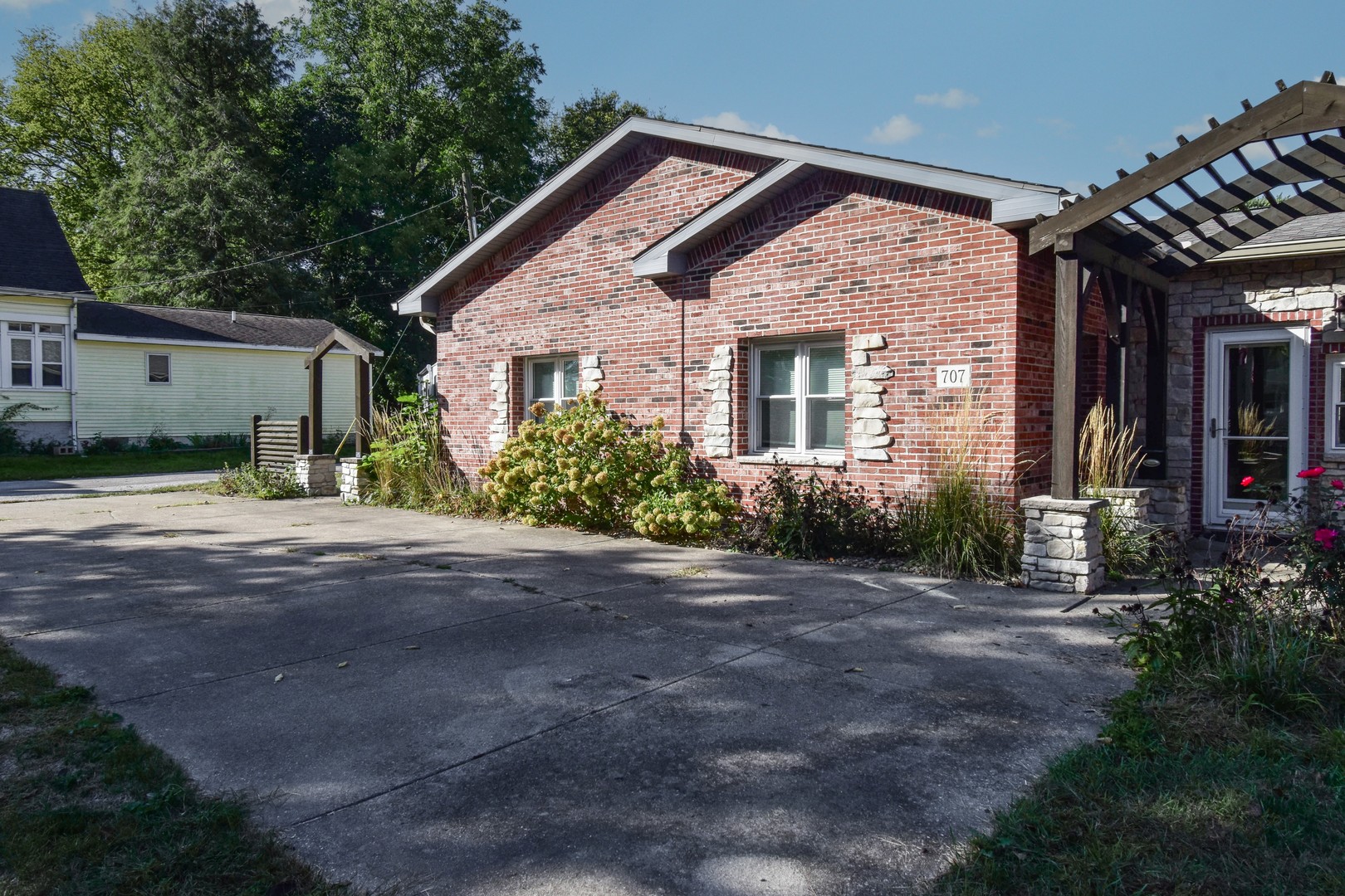 707 S Walnut Street, Pontiac, IL 61764