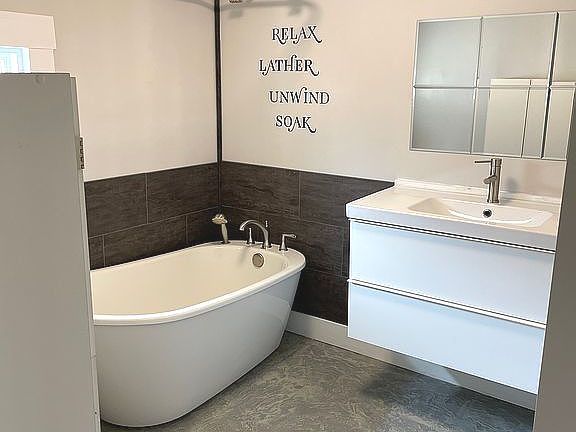 707 S Walnut Street, Pontiac, IL 61764