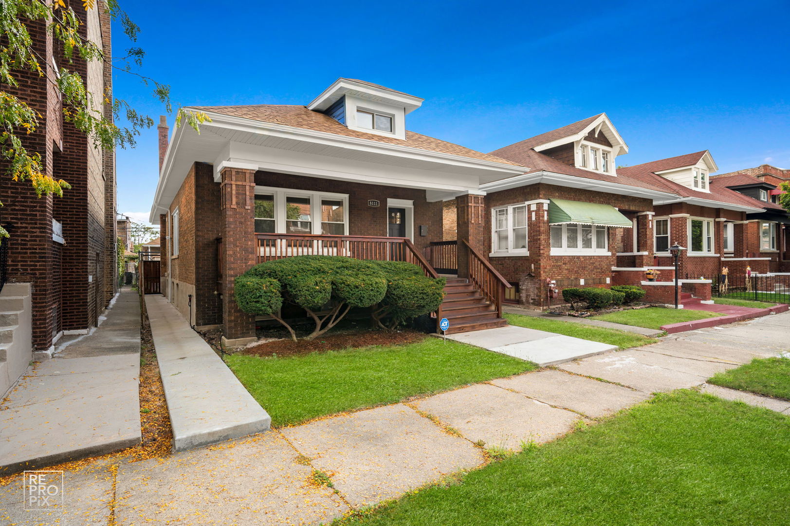 8111 S Throop Street, Chicago, IL 60620