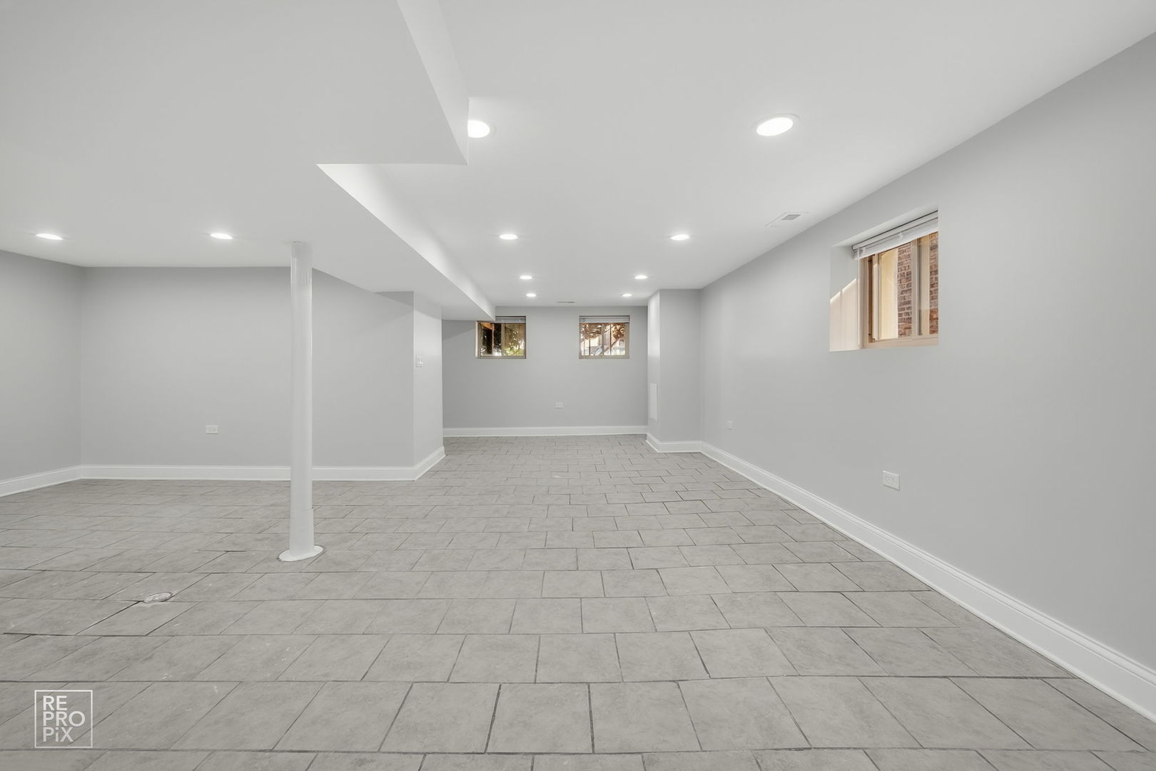 8111 S Throop Street, Chicago, IL 60620