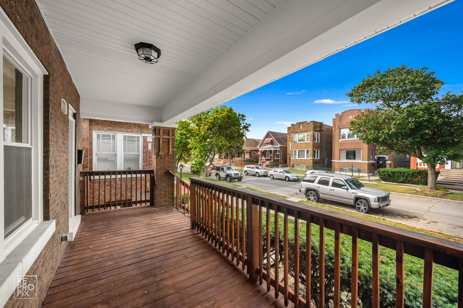 8111 S Throop Street, Chicago, IL 60620