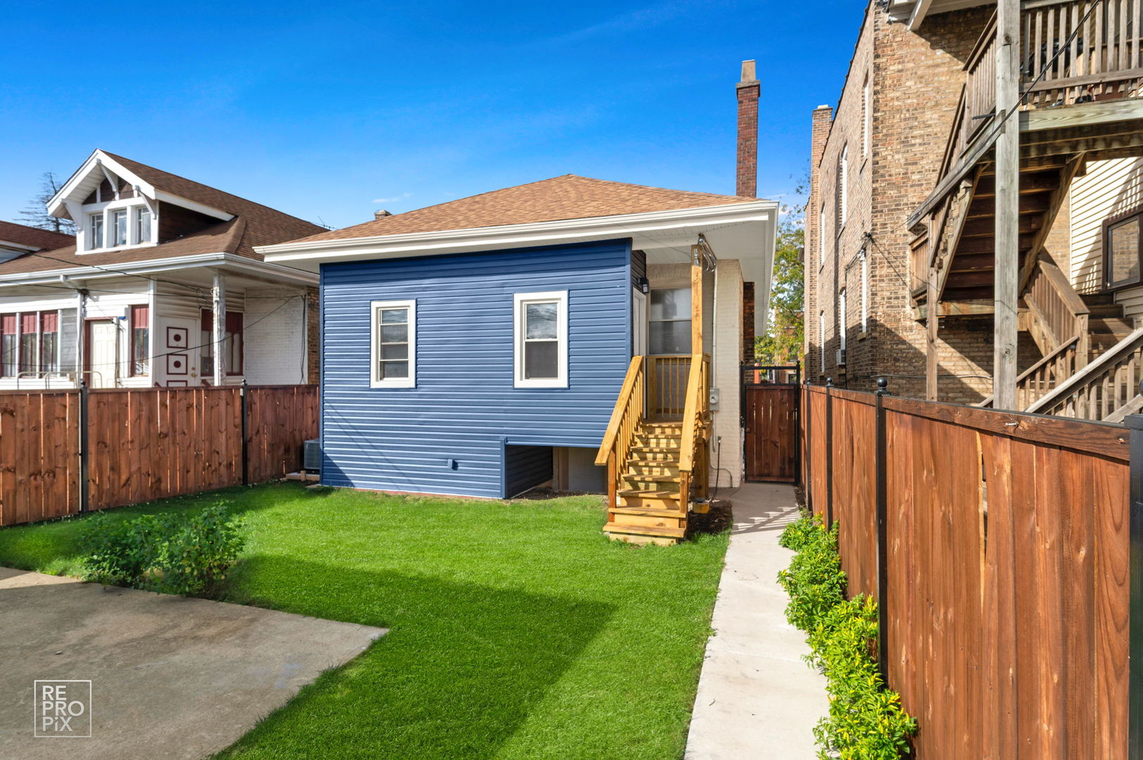 8111 S Throop Street, Chicago, IL 60620