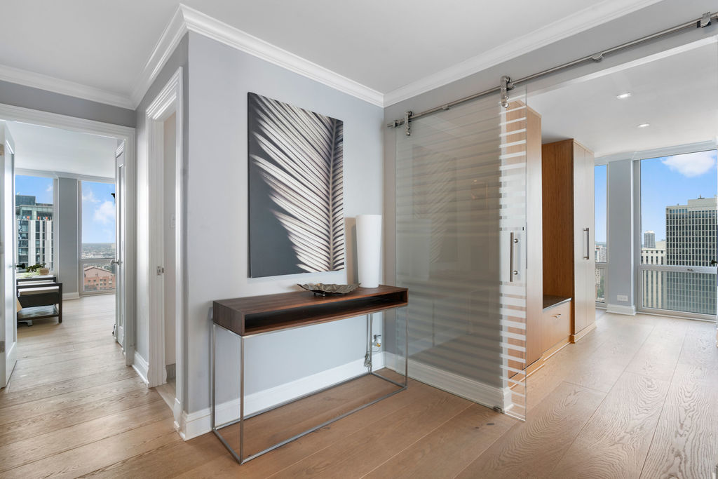 111 E Chestnut Street #38A, Chicago, IL 60611