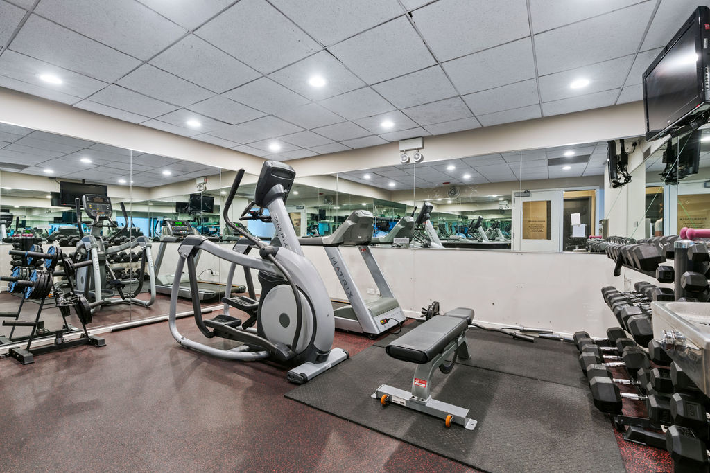 111 E Chestnut Street #38A, Chicago, IL 60611