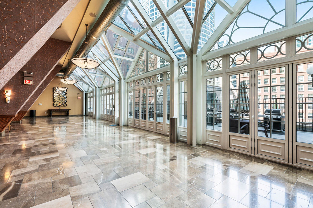 111 E Chestnut Street #38A, Chicago, IL 60611