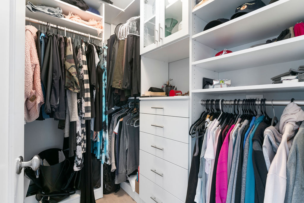 111 E Chestnut Street #38A, Chicago, IL 60611
