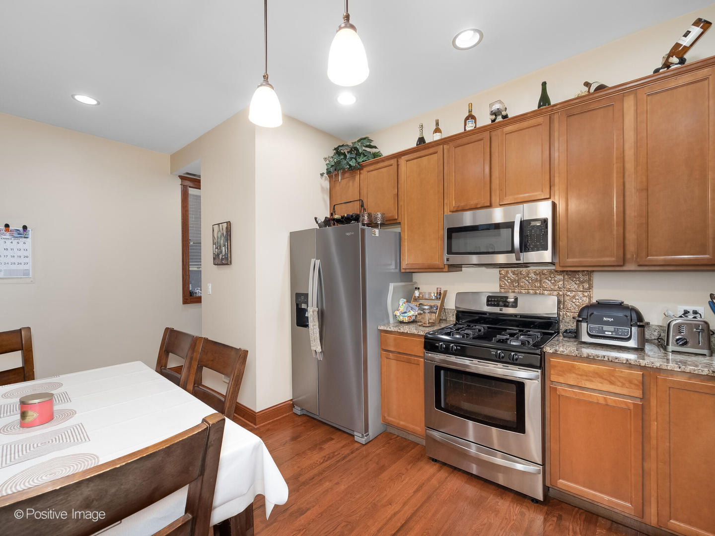 3549 S Lowe Avenue, Chicago, IL 60609