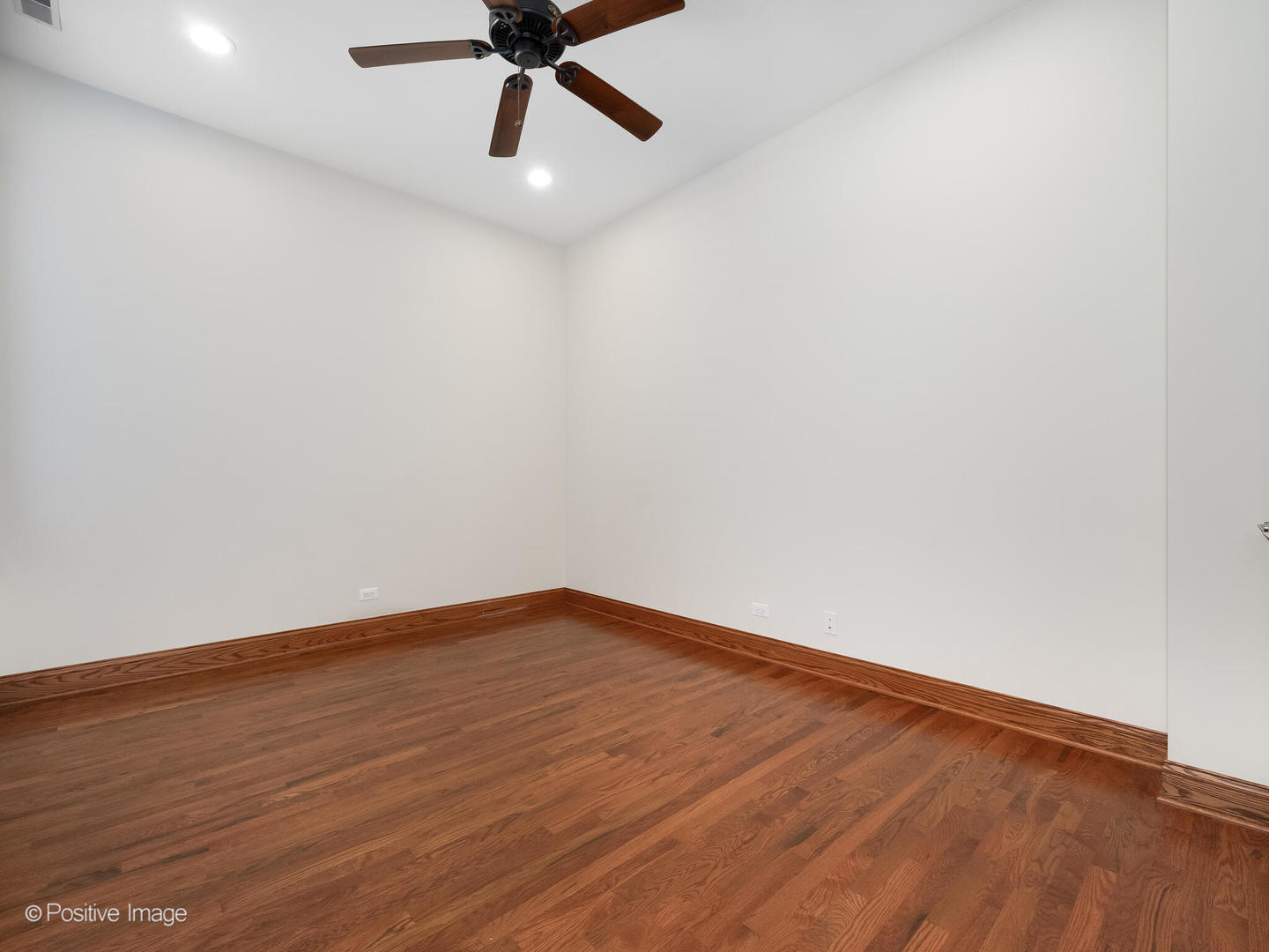 3549 S Lowe Avenue, Chicago, IL 60609