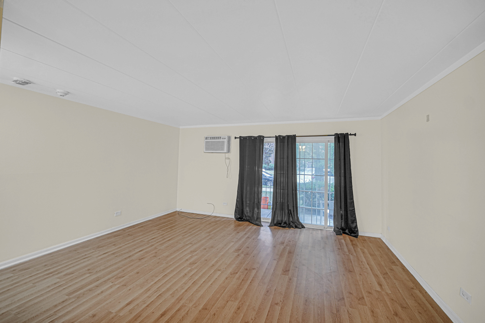 10510 Parkside Avenue #1, Chicago Ridge, IL 60415