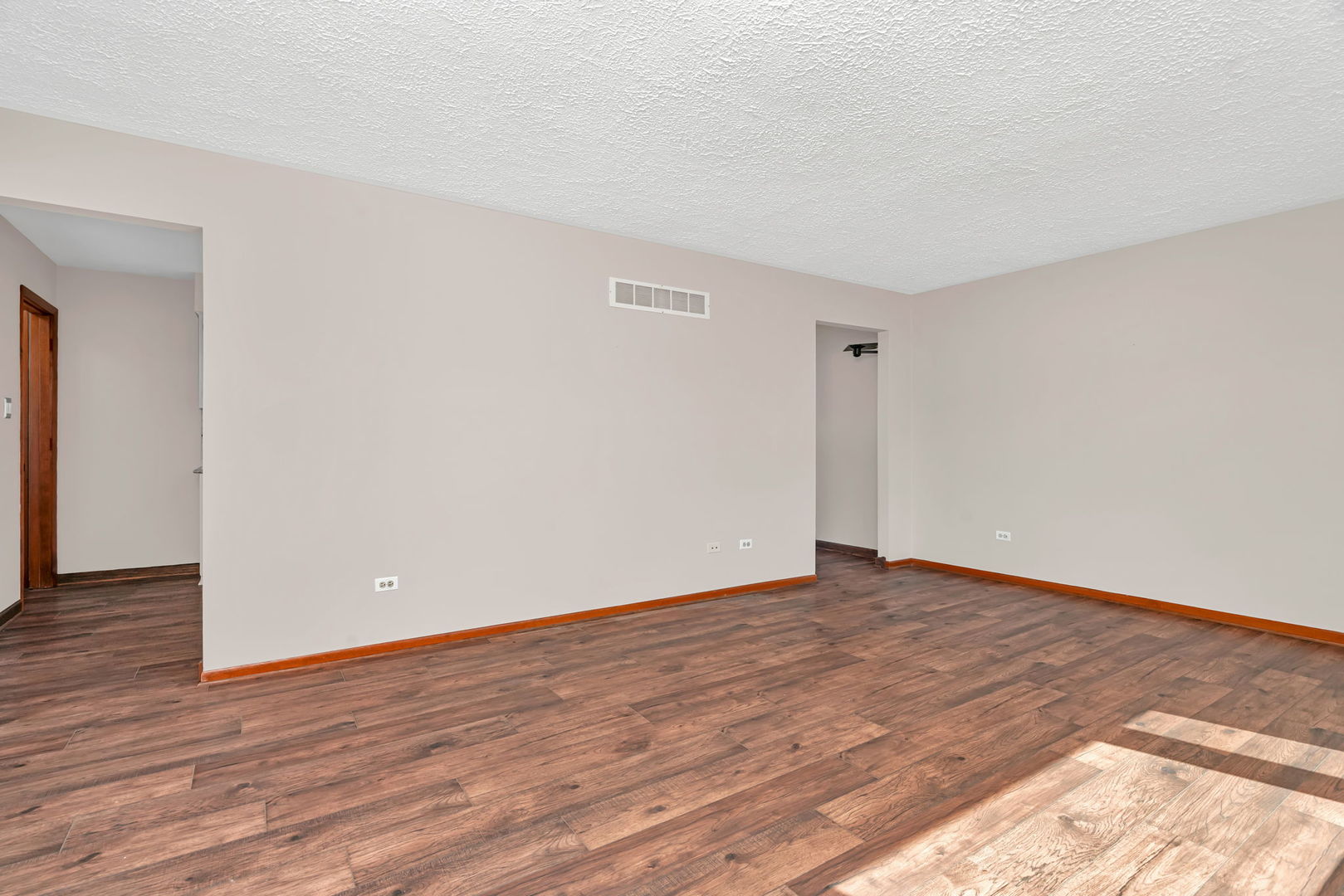 3725 Terrance Ferry Drive, Joliet, IL 60431