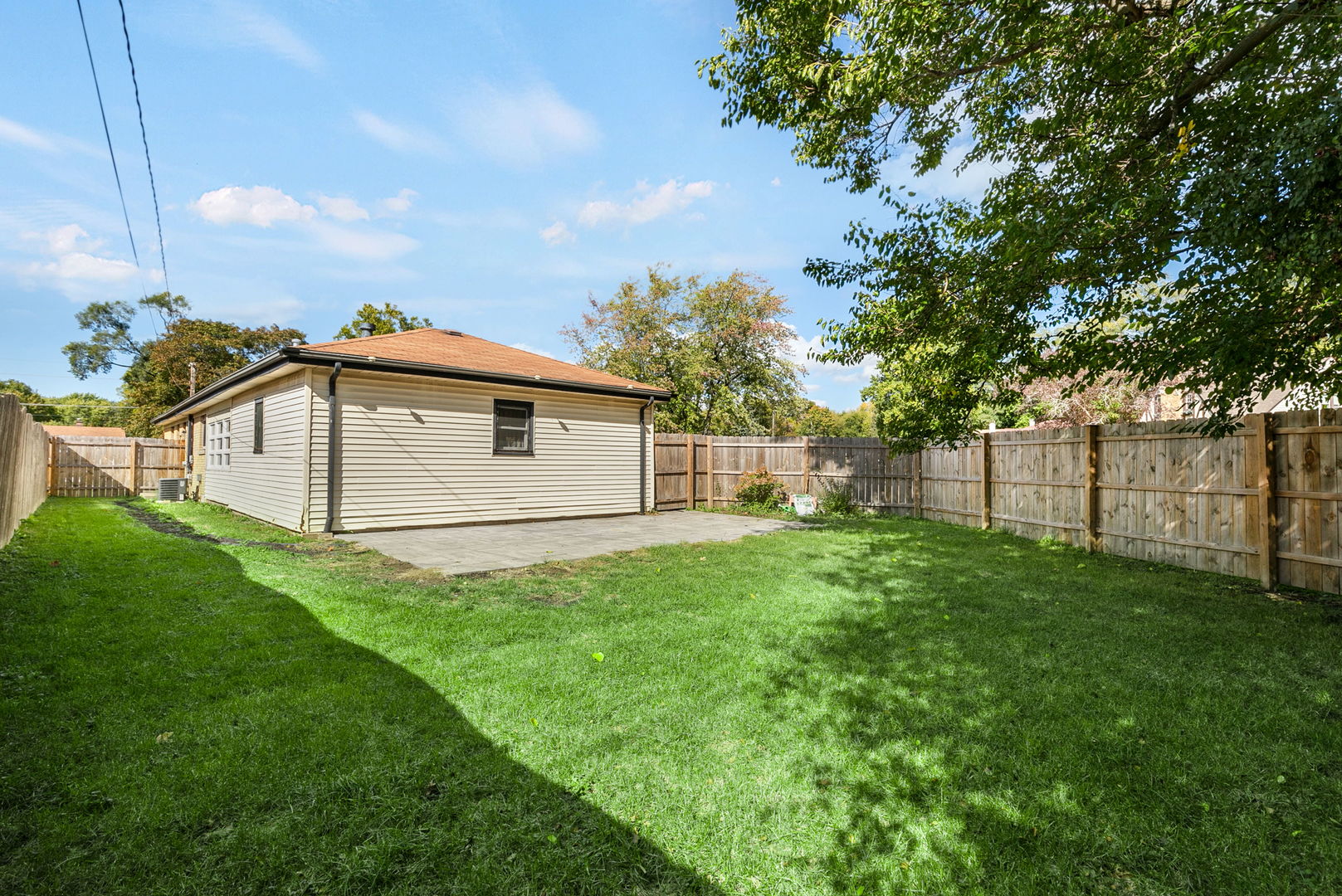 847 Mckinley Avenue, Mundelein, IL 60060