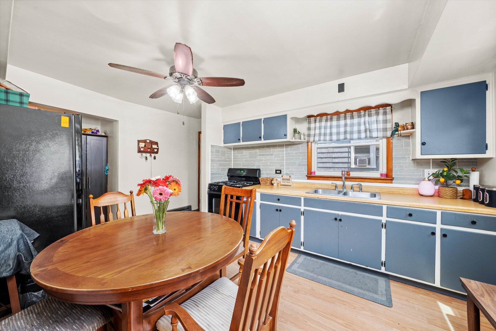 3820 W 117th Street, Alsip, IL 60803