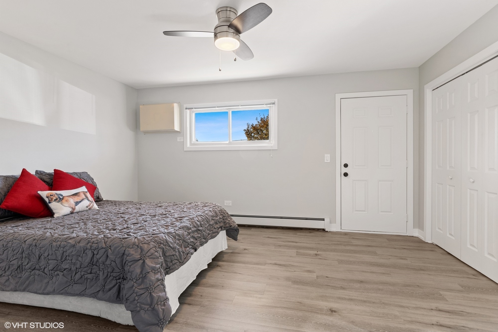 115 Dover Drive #3, Des Plaines, IL 60018