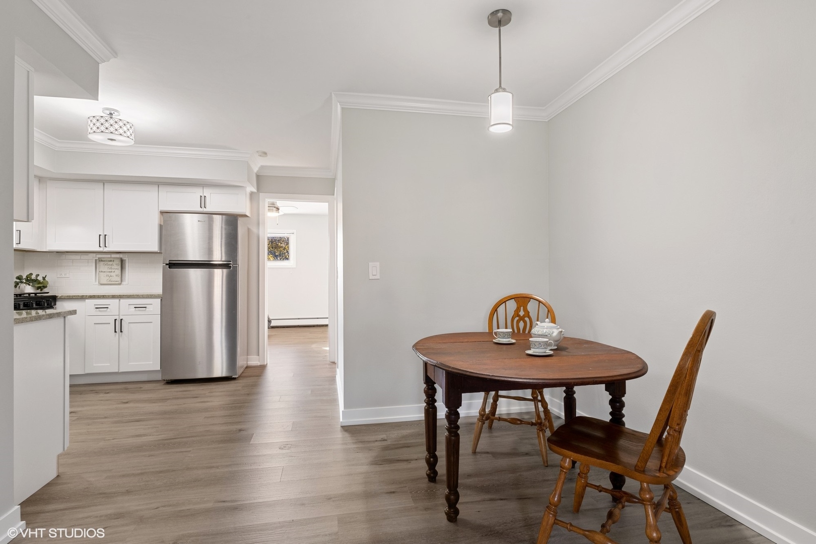 115 Dover Drive #3, Des Plaines, IL 60018