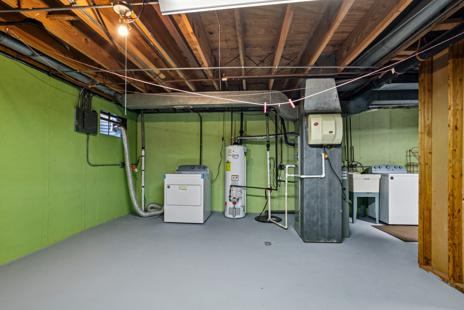 7666 S 88th Court, Justice, IL 60458