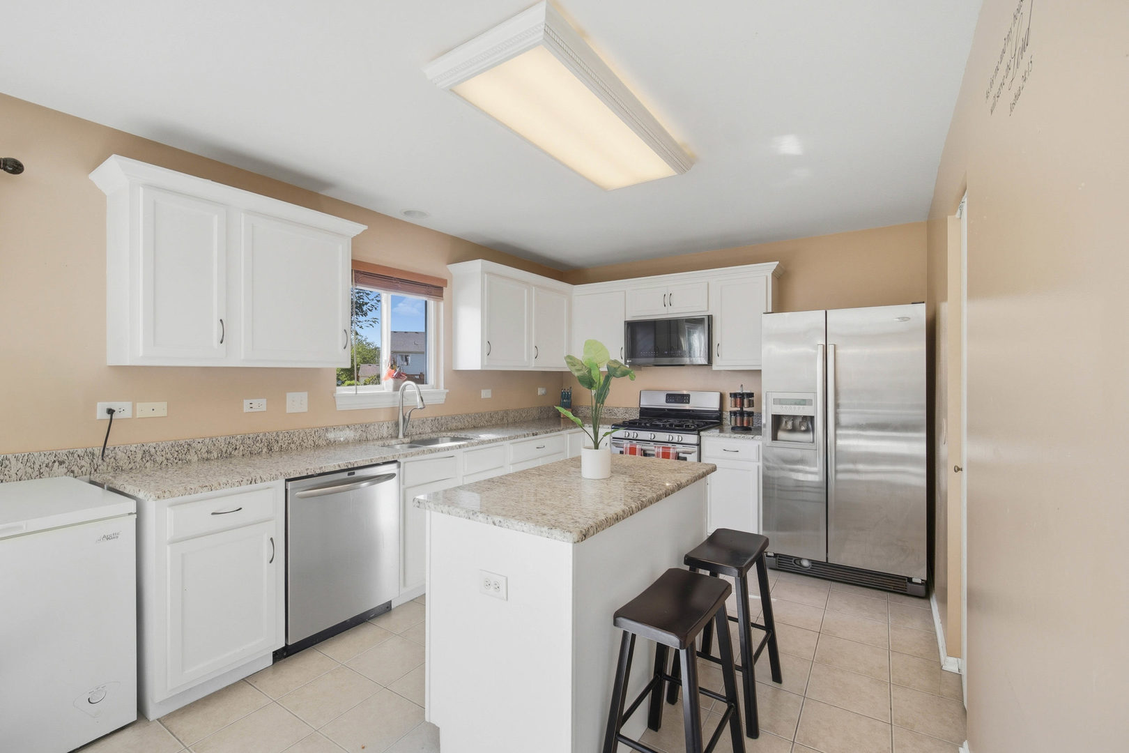 395 Brookhaven Trail, Pingree Grove, IL 60140
