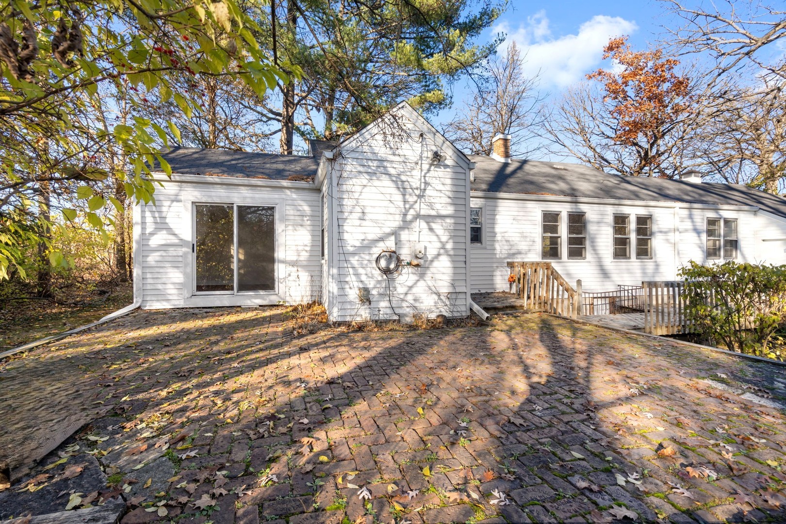 1805 Gilbert Avenue, Downers Grove, IL 60515