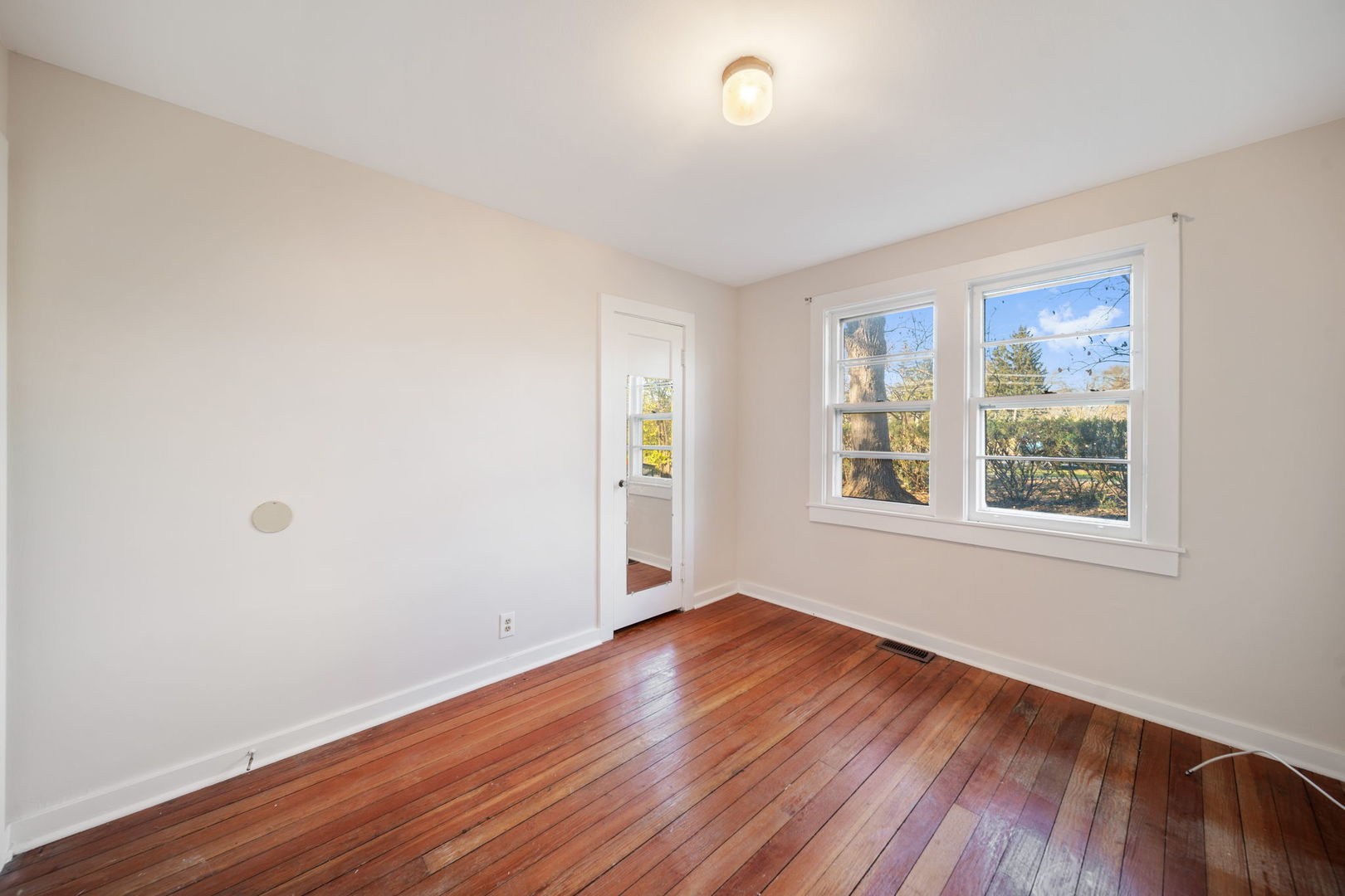 1805 Gilbert Avenue, Downers Grove, IL 60515