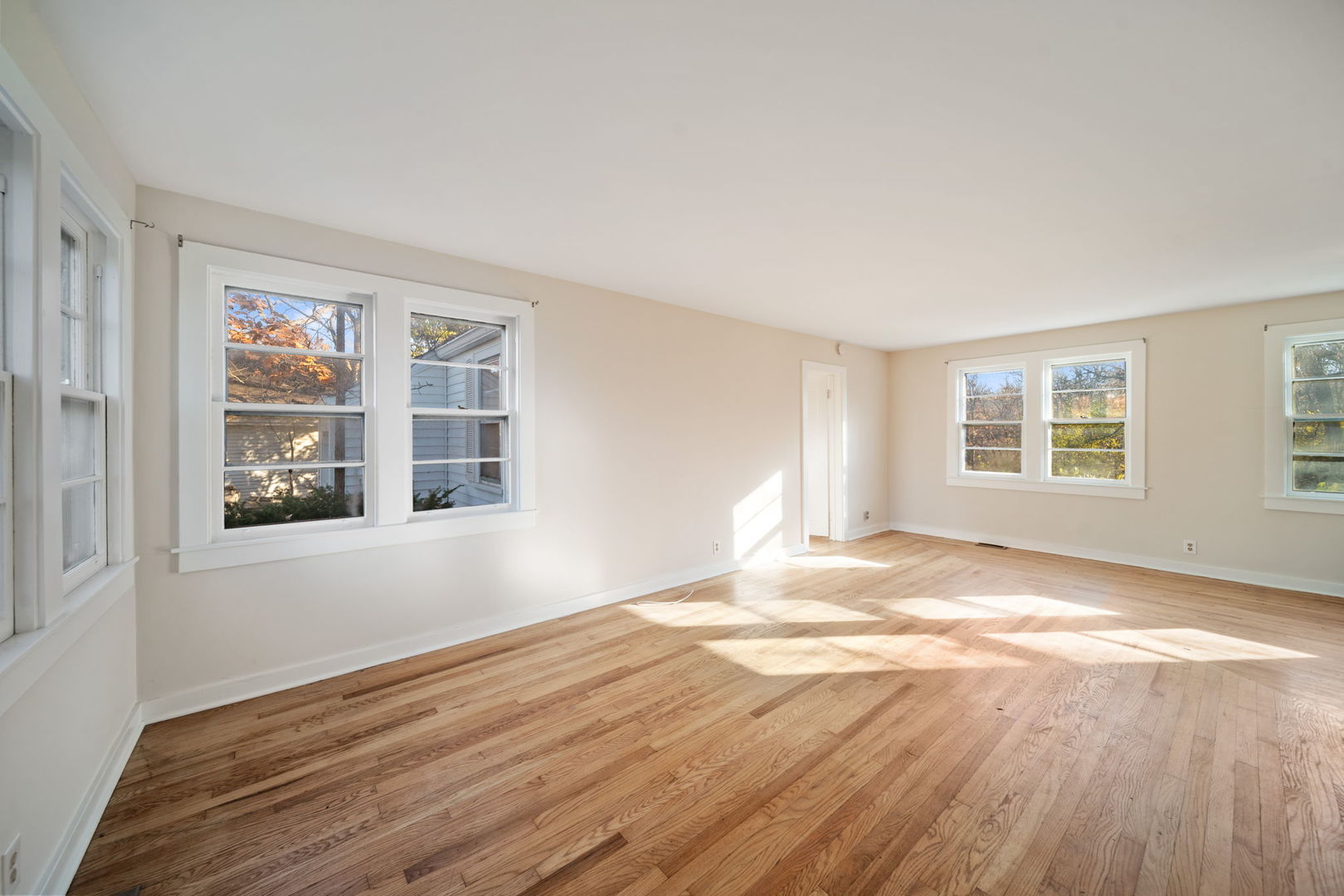 1805 Gilbert Avenue, Downers Grove, IL 60515