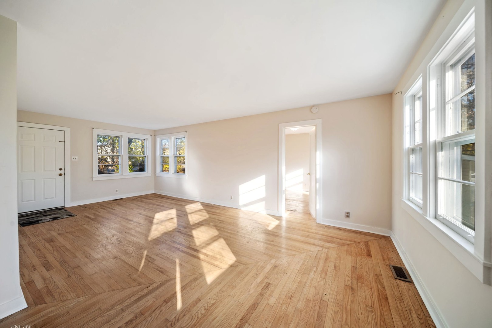 1805 Gilbert Avenue, Downers Grove, IL 60515