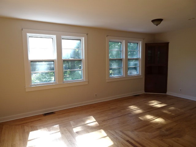 1805 Gilbert Avenue, Downers Grove, IL 60515