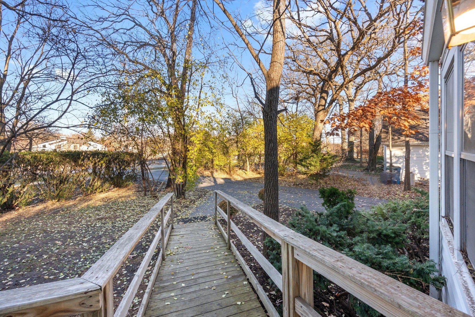 1805 Gilbert Avenue, Downers Grove, IL 60515